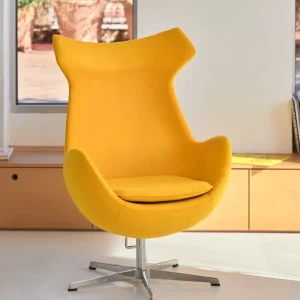 Sillón en Tela y Acero con Reposabrazos Monet