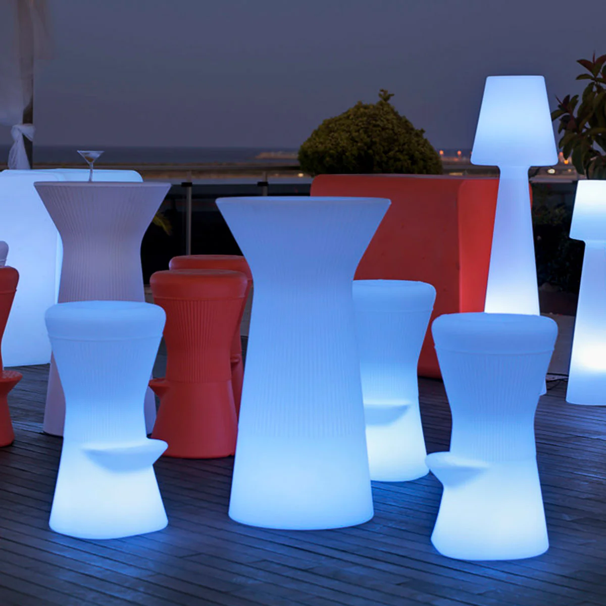 Pack x1 Mesa Capri 110 + x2 Asientos Corfu 74 - Imagen 5