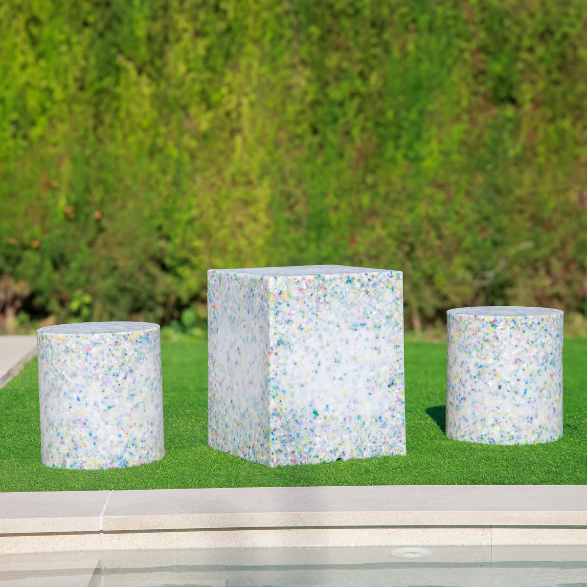 CIRCOOLAR Mesita Cuby Material Reciclado - Imagen 4